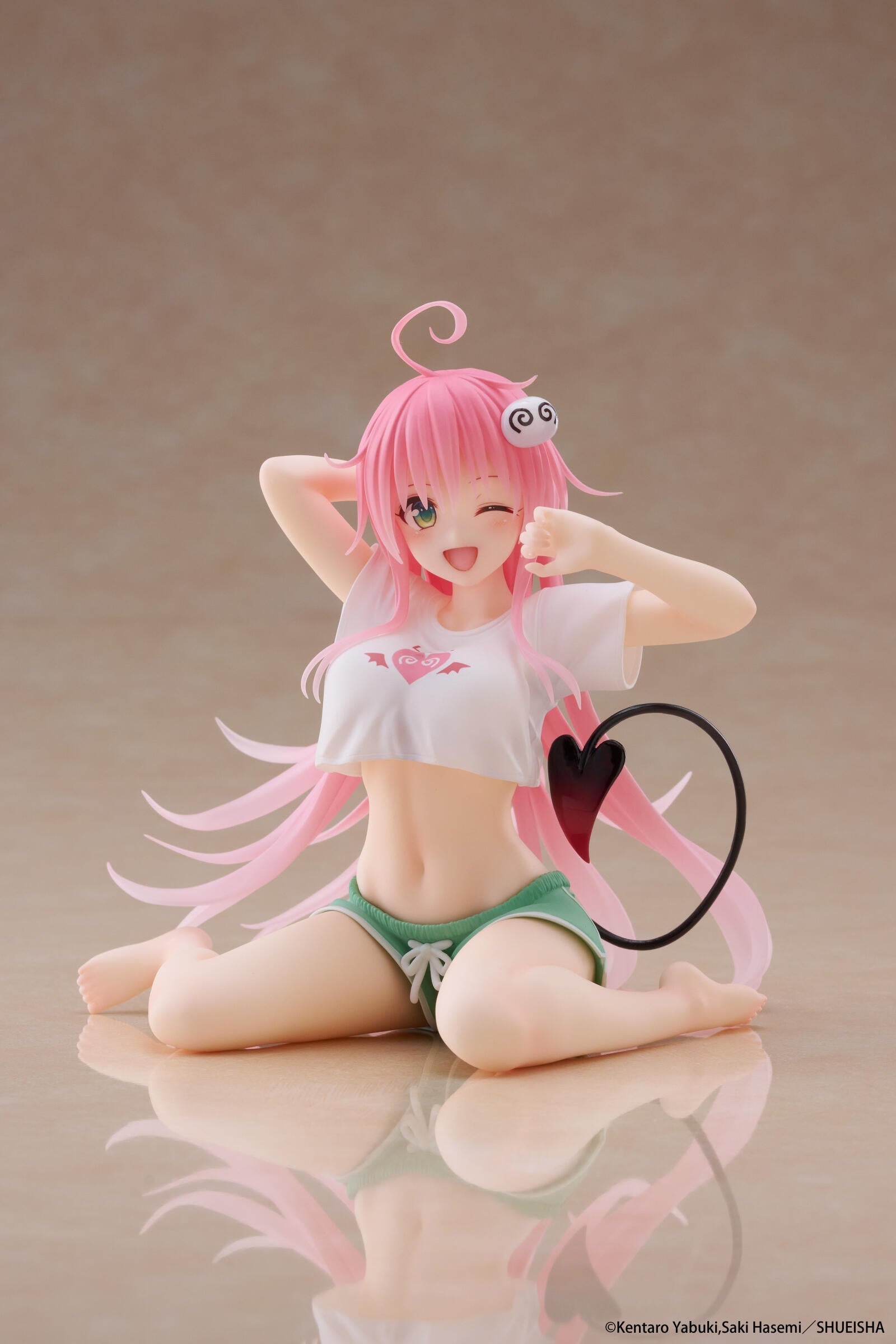 PREORDER To Love-Ru Darkness Desktop Cute Figure Lala (Roomwear Version)